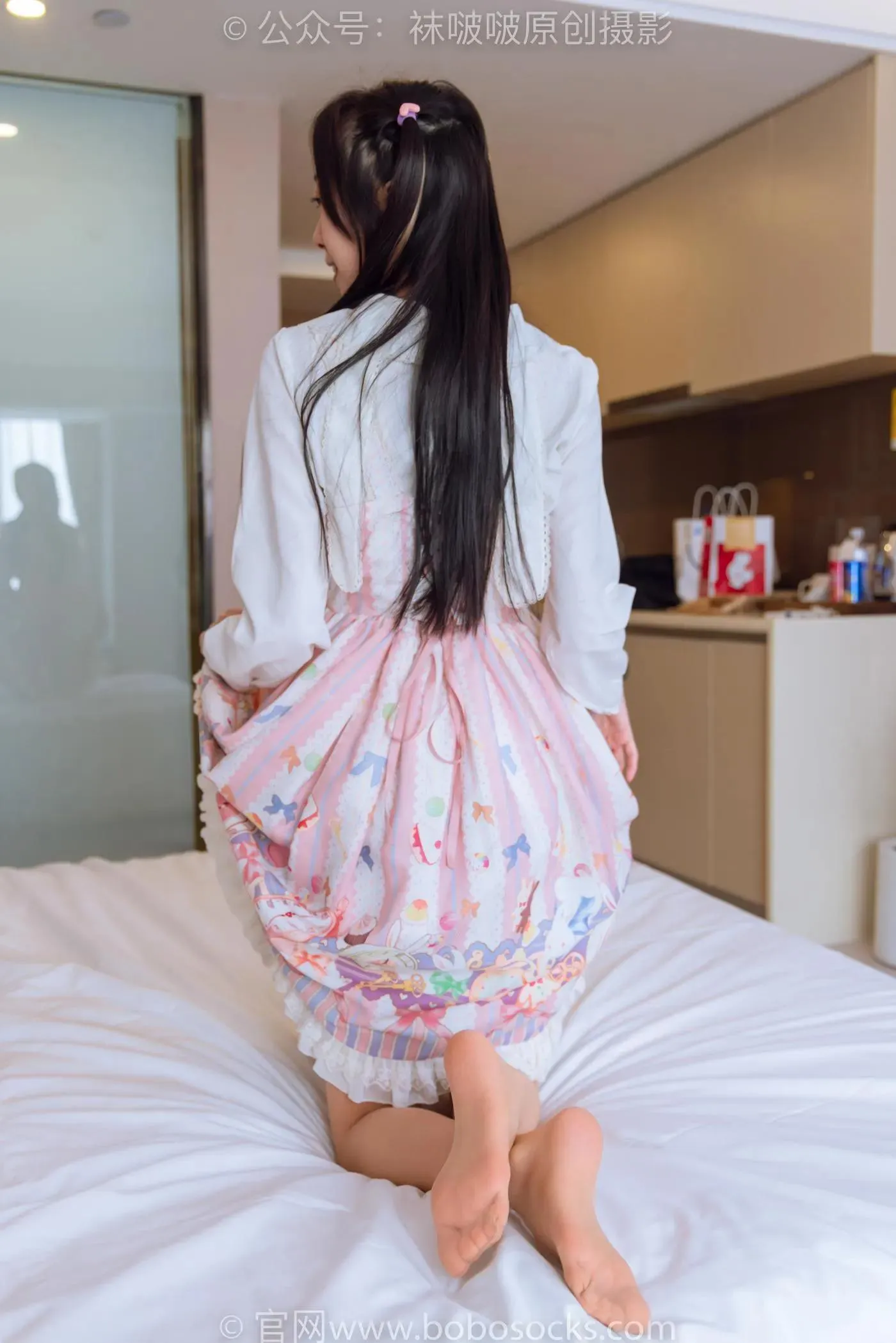[BoBoSocks袜啵啵]NO.187 稚予-Lolita裙、白皮鞋、肉丝 [140P]插图1
